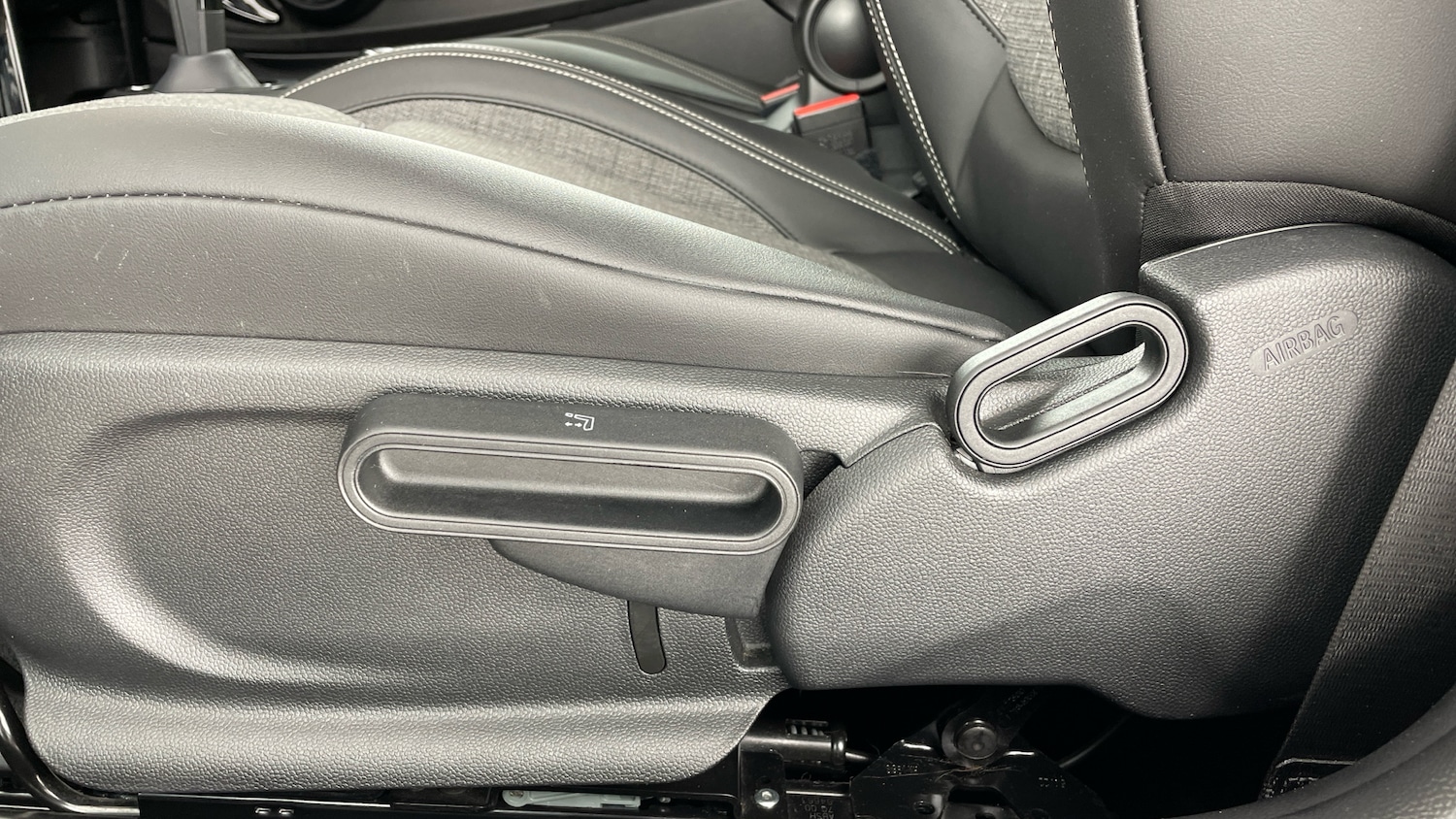 Used MINI Hatch 2023 for sale - 77005786: Photo 28