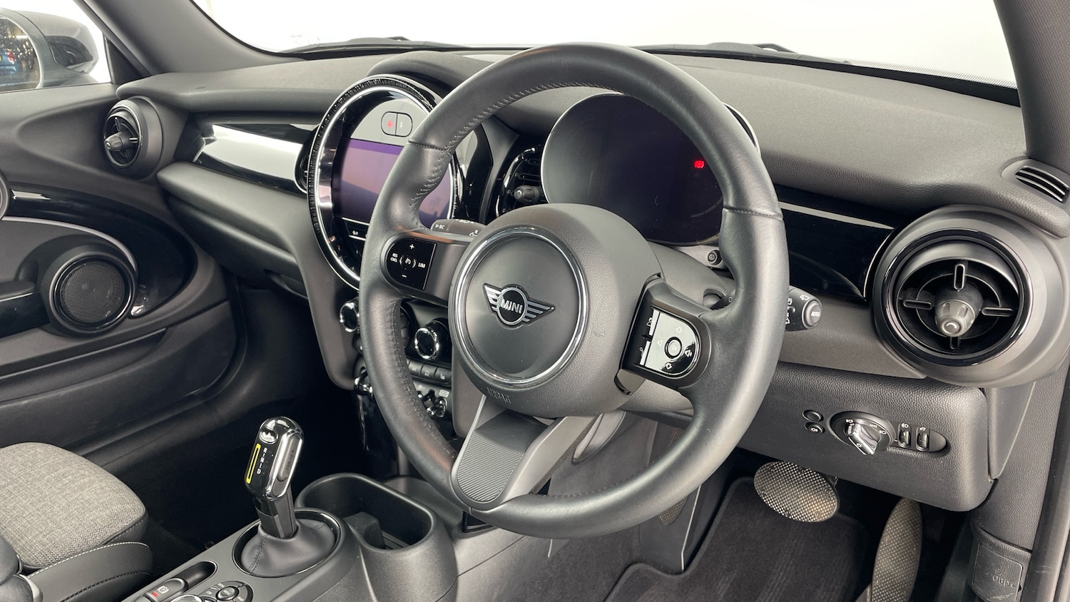 Used MINI Hatch 2023 for sale - 77005786: Photo 6