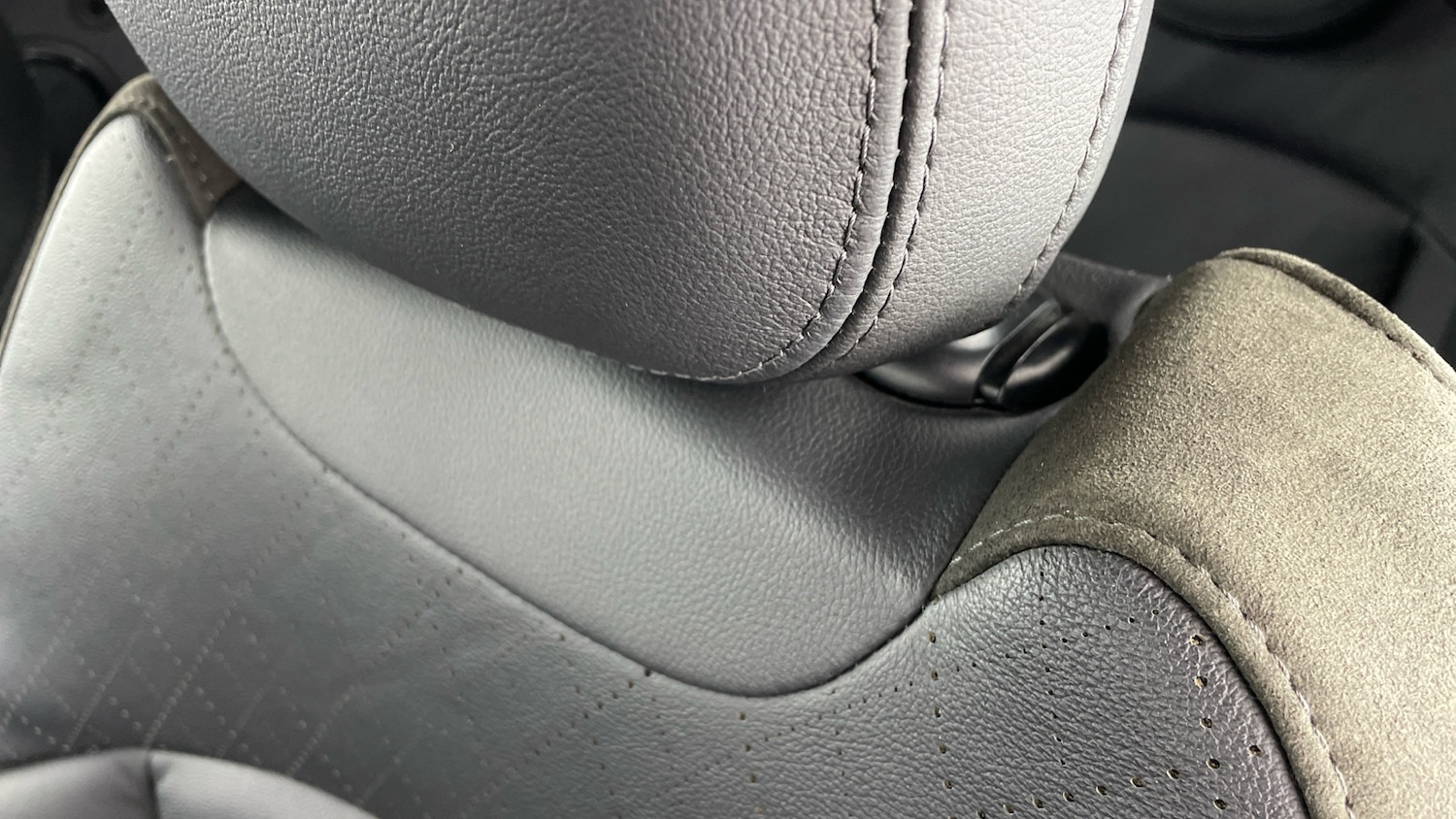 Used MINI Convertible 2019 for sale - 76564922: Photo 28