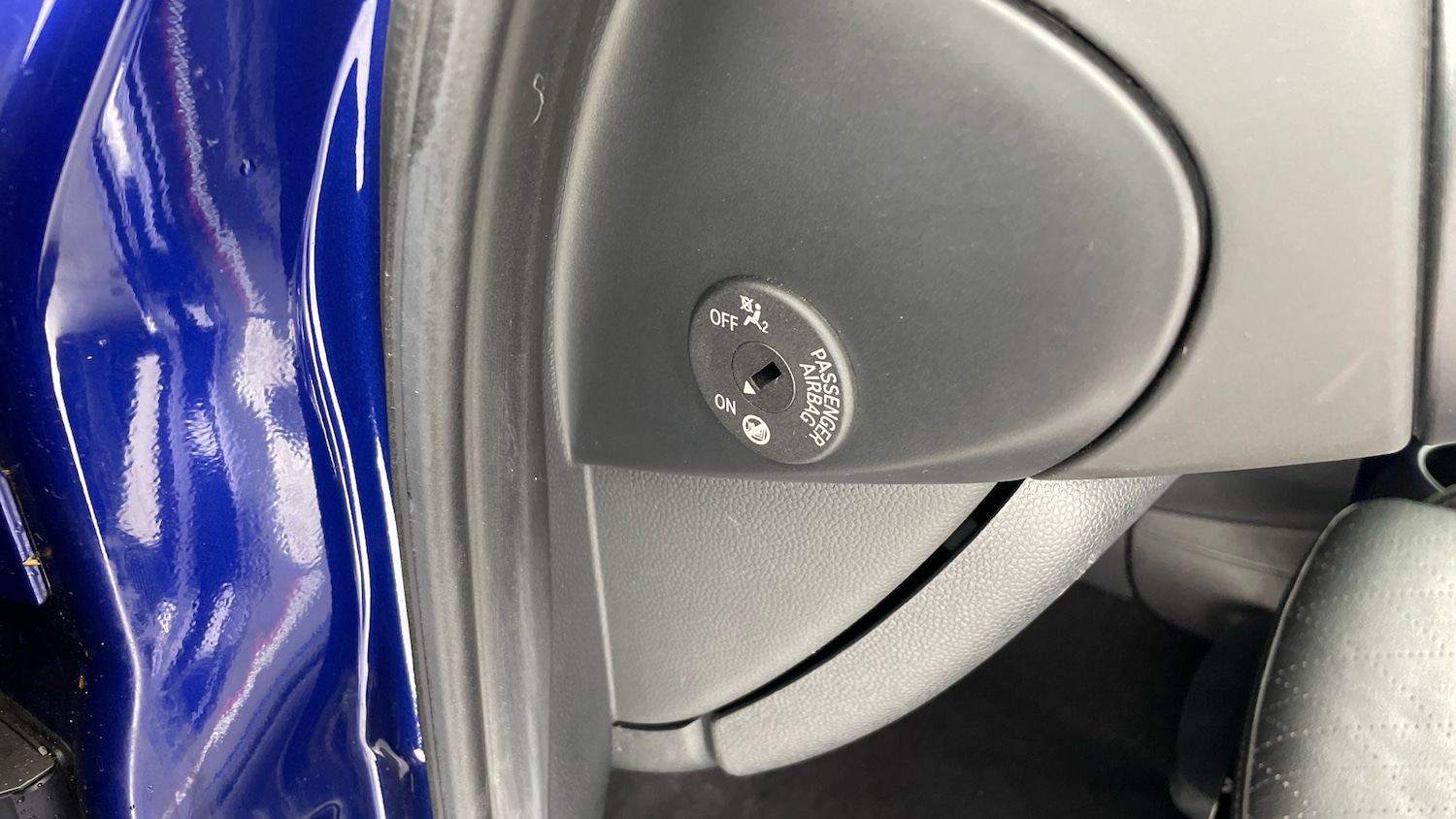 Used MINI Convertible 2019 for sale - 76564922: Photo 31