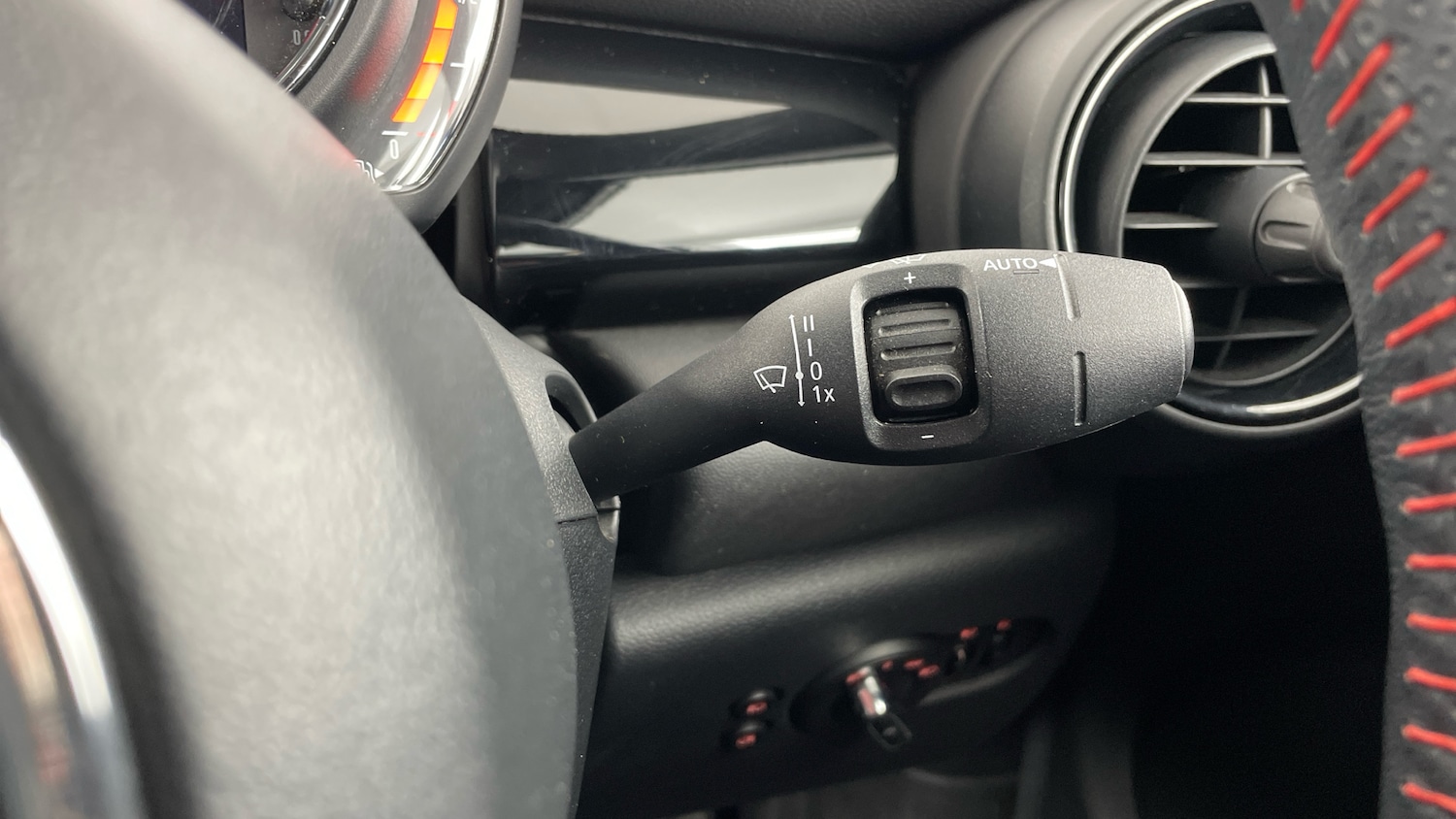 Used MINI Convertible 2019 for sale - 76564922: Photo 49