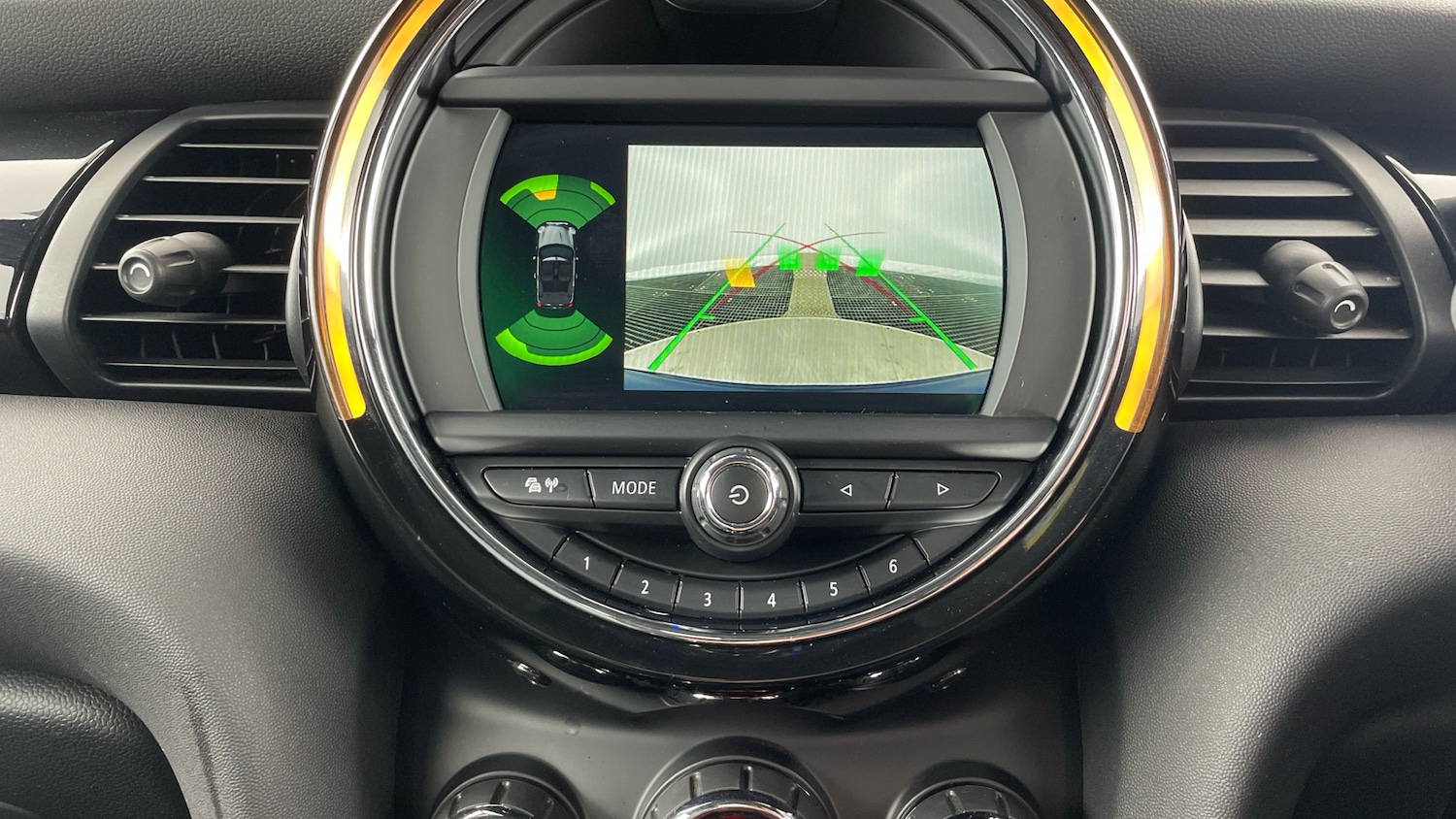 Used MINI Convertible 2019 for sale - 76564922: Photo 51