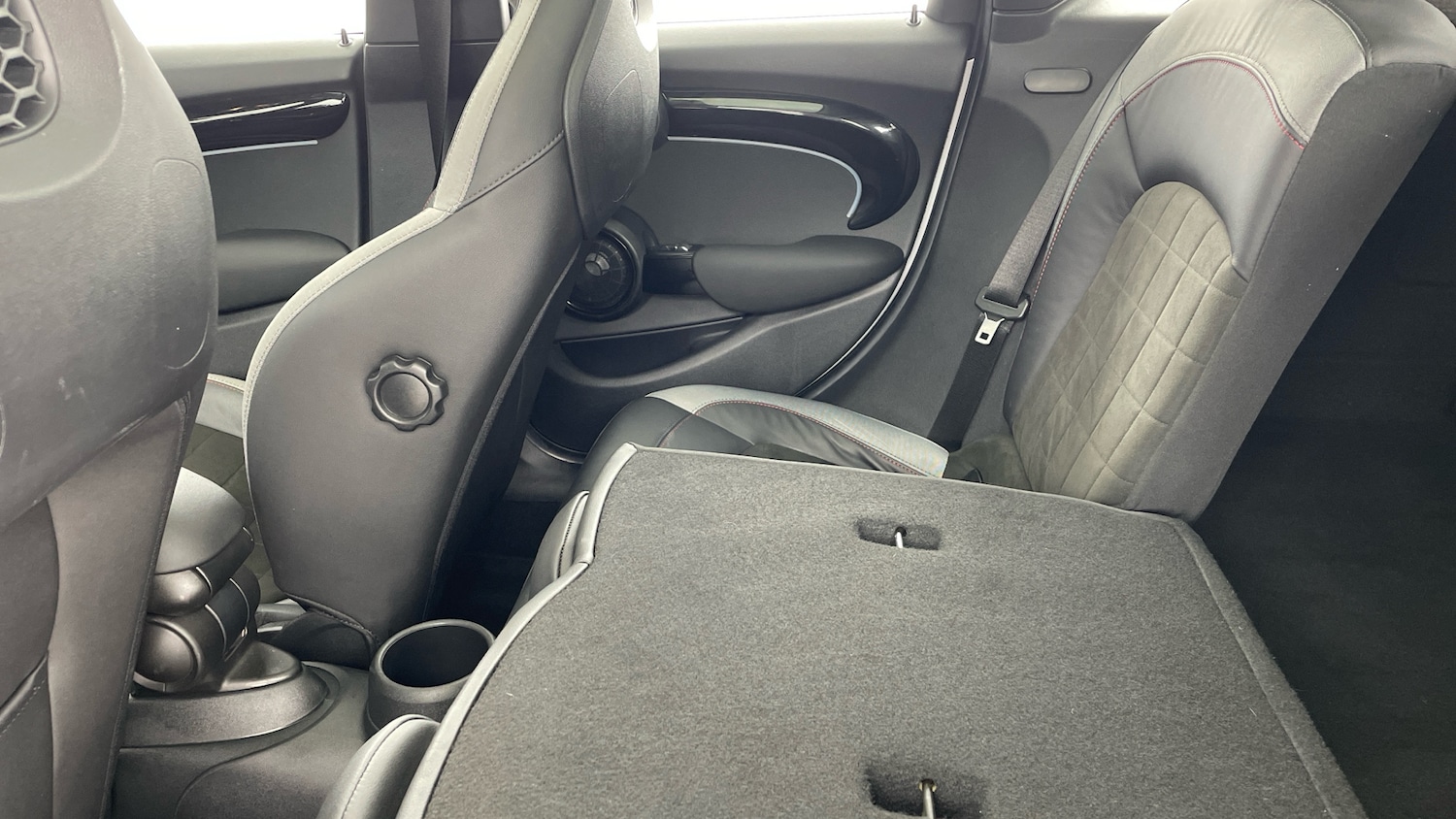 Used MINI Hatch 2023 for sale - 77435577: Photo 38