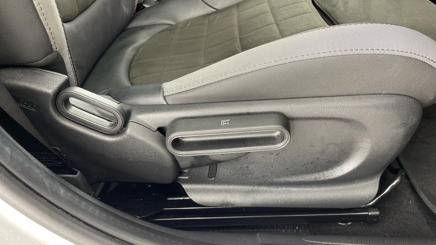 Used MINI Hatch 2023 for sale - 77435577: Photo 52