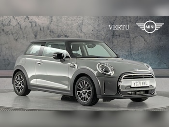 2021 (71) - 1.5 Cooper Classic 3dr Petrol Hatchback