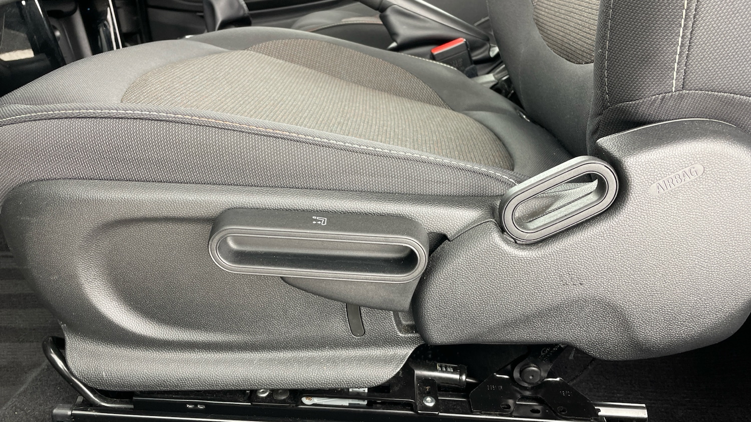 Used MINI Hatch 2021 for sale - 76974162: Photo 27