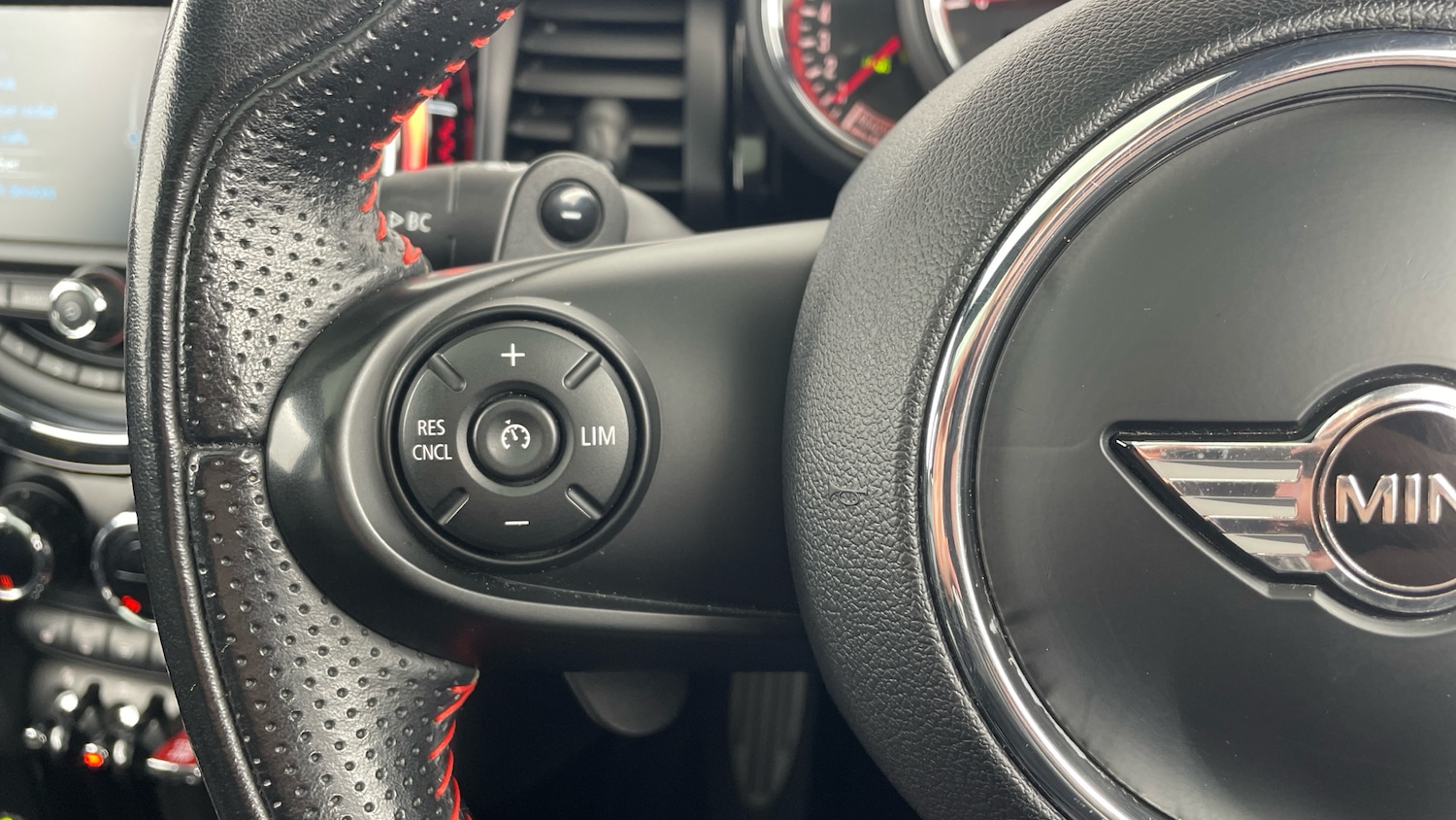 Used MINI Hatch 2017 for sale - 78107242: Photo 17