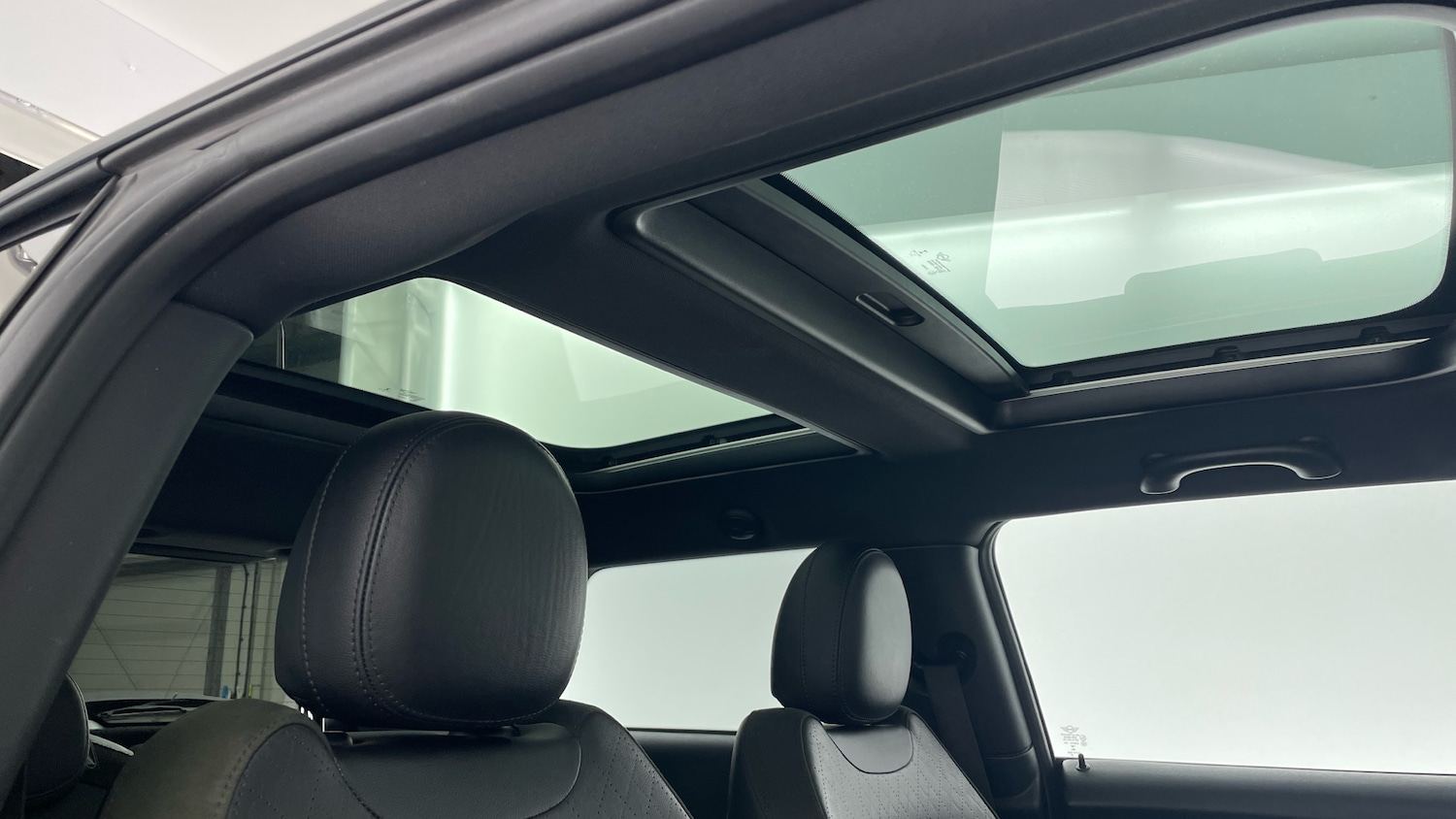 Used MINI Hatch 2017 for sale - 78107242: Photo 42