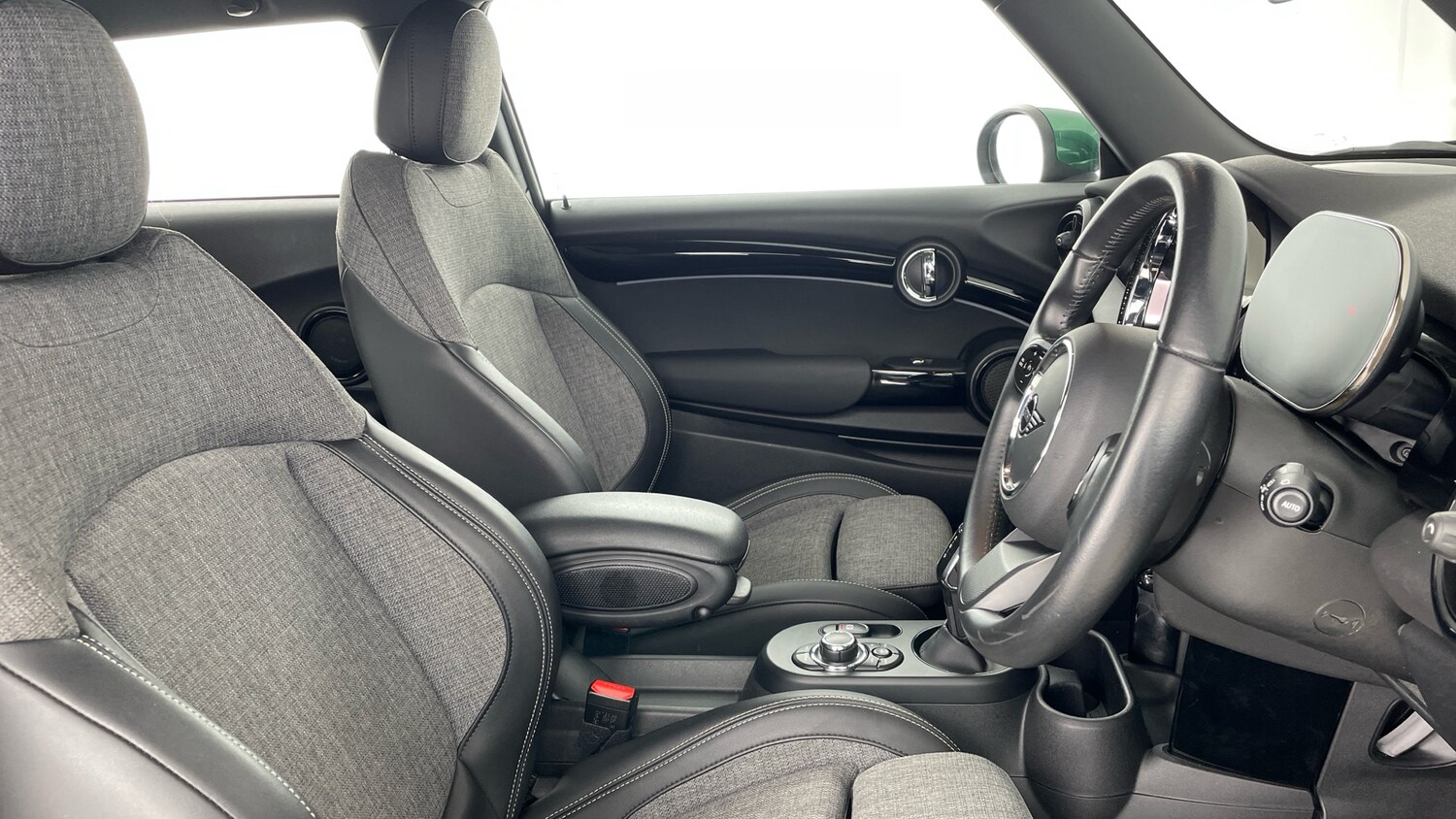 Used MINI Hatch 2022 for sale - 77661951: Photo 11