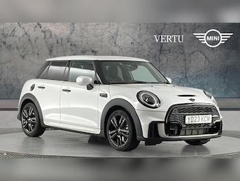 Used MINI Hatch 2023 for sale - 79322282: Photo