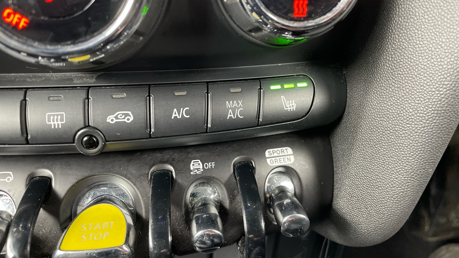 Used MINI Hatch 2021 for sale - 77776180: Photo 54