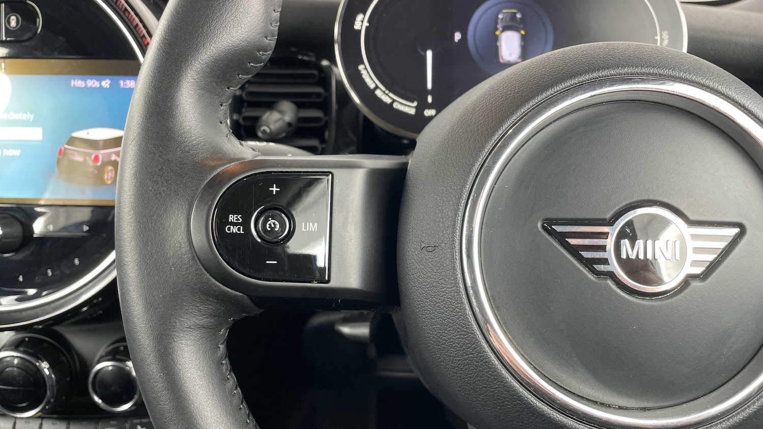 Used MINI Hatch 2022 for sale - 77675321: Photo 17