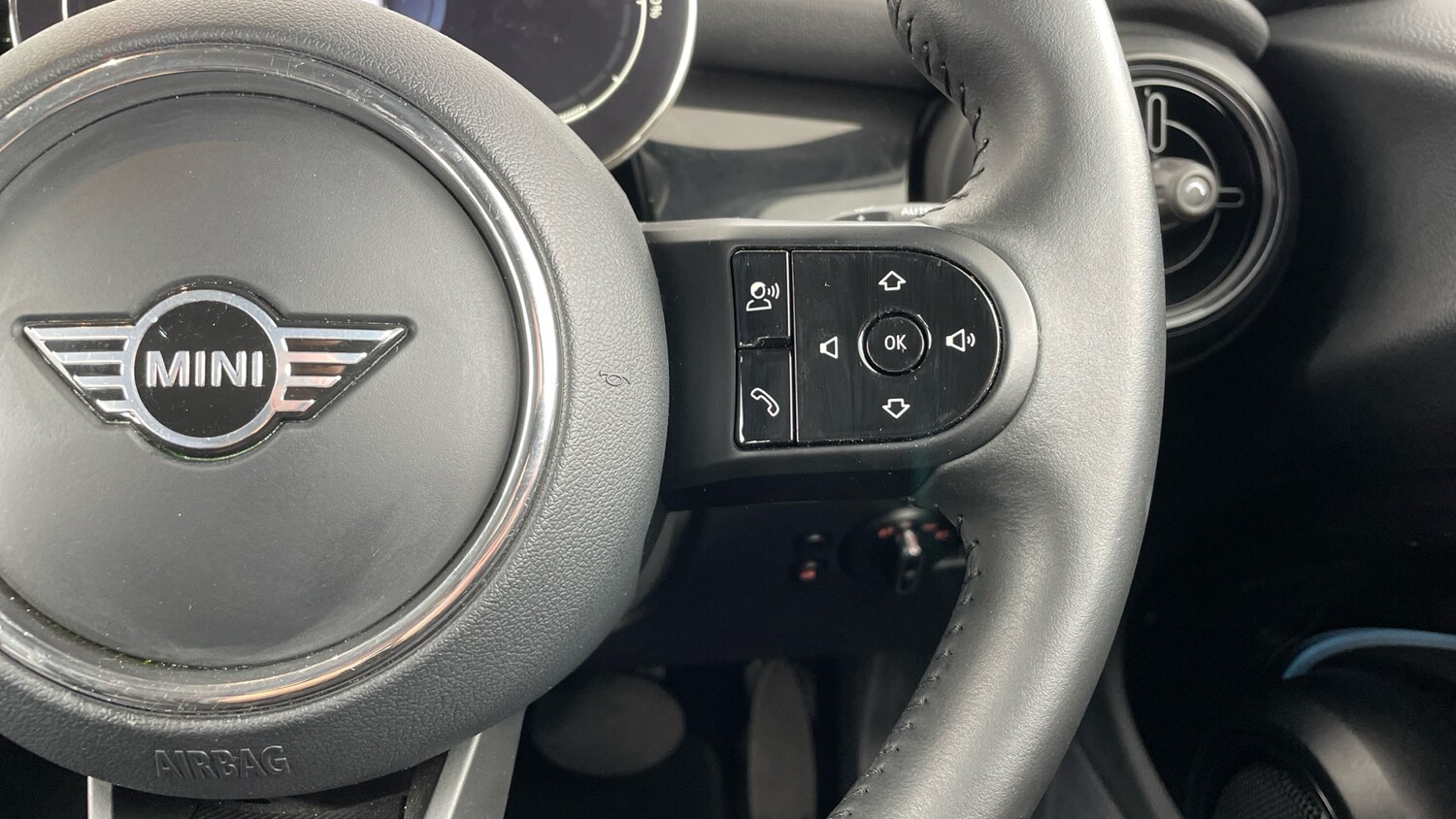 Used MINI Hatch 2022 for sale - 77675321: Photo 18