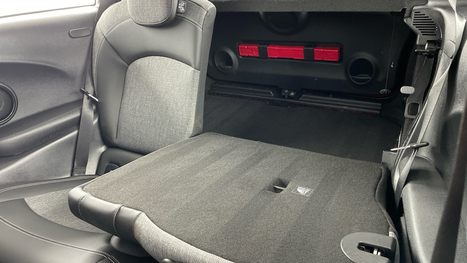 Used MINI Hatch 2022 for sale - 77675321: Photo 36