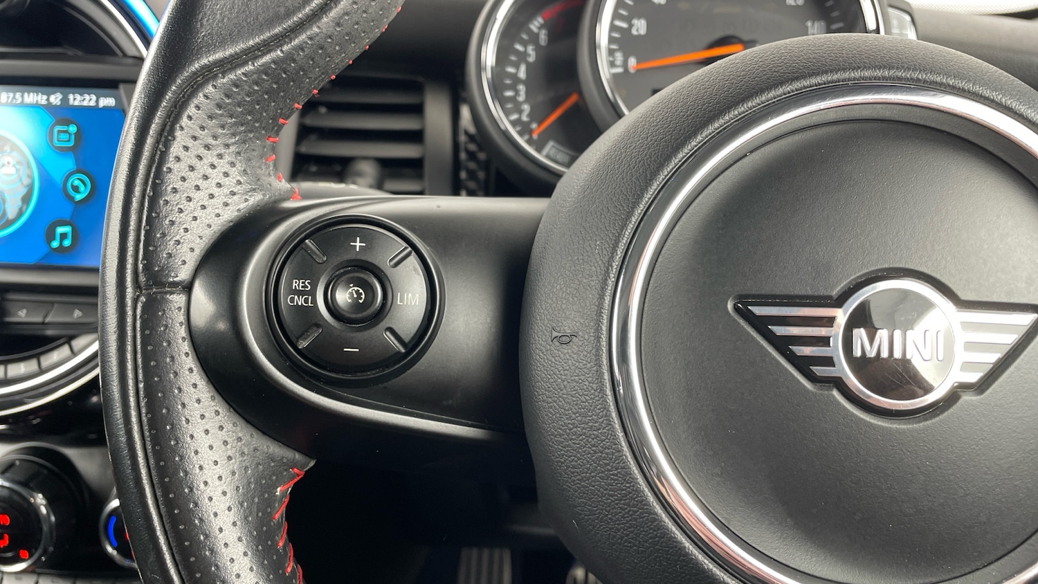 Used MINI Hatch 2021 for sale - 77618810: Photo 17