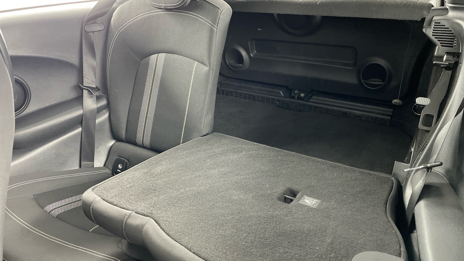 Used MINI Hatch 2021 for sale - 77618810: Photo 37