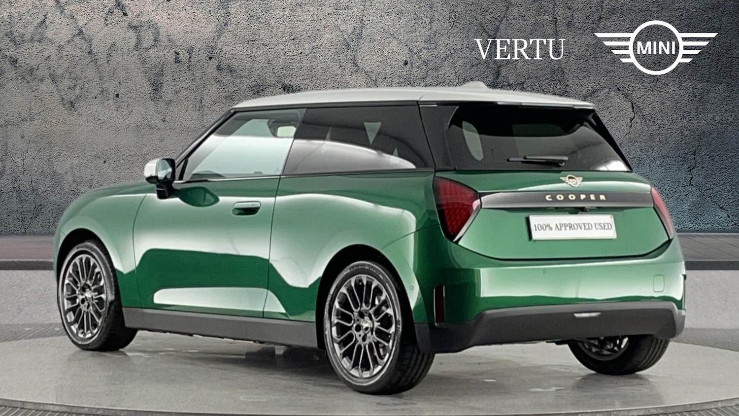 Used MINI Cooper 2025 for sale - 76430714: Photo 2