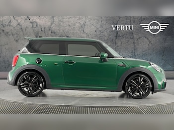 Used MINI Hatch 2021 for sale - 79017080: Photo