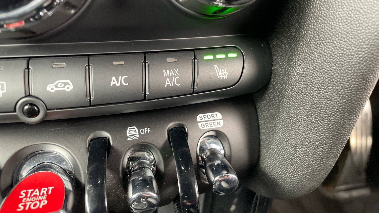 Used MINI Convertible 2024 for sale - 77125619: Photo 54