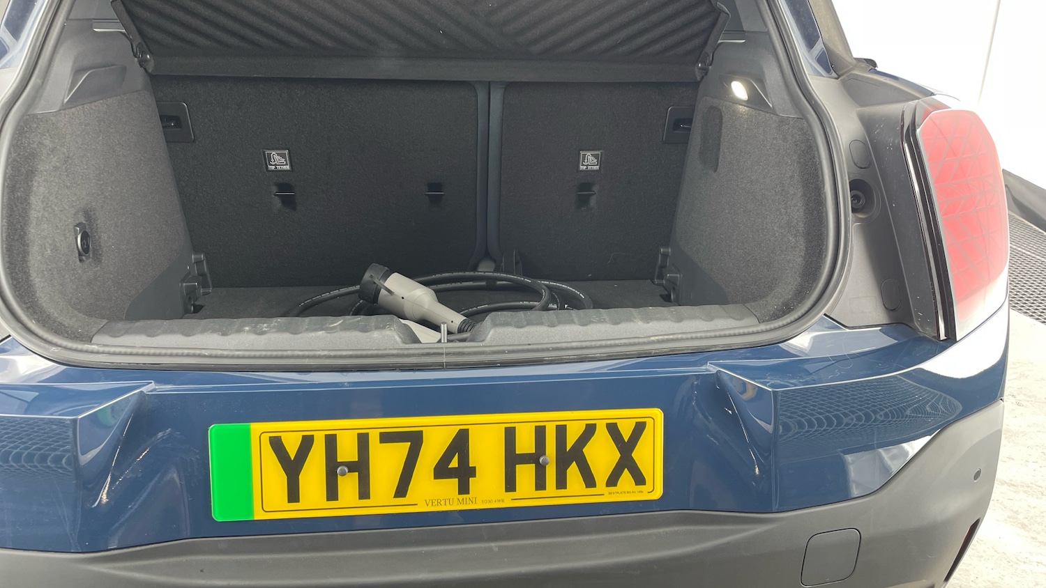 Vehicle 39