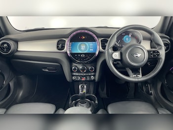 Used MINI Hatch 2024 for sale - 78420079: Photo