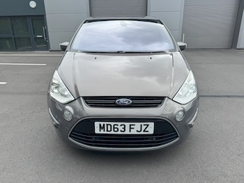 Used Ford S-Max 2014 for sale - 76170972: Photo 3