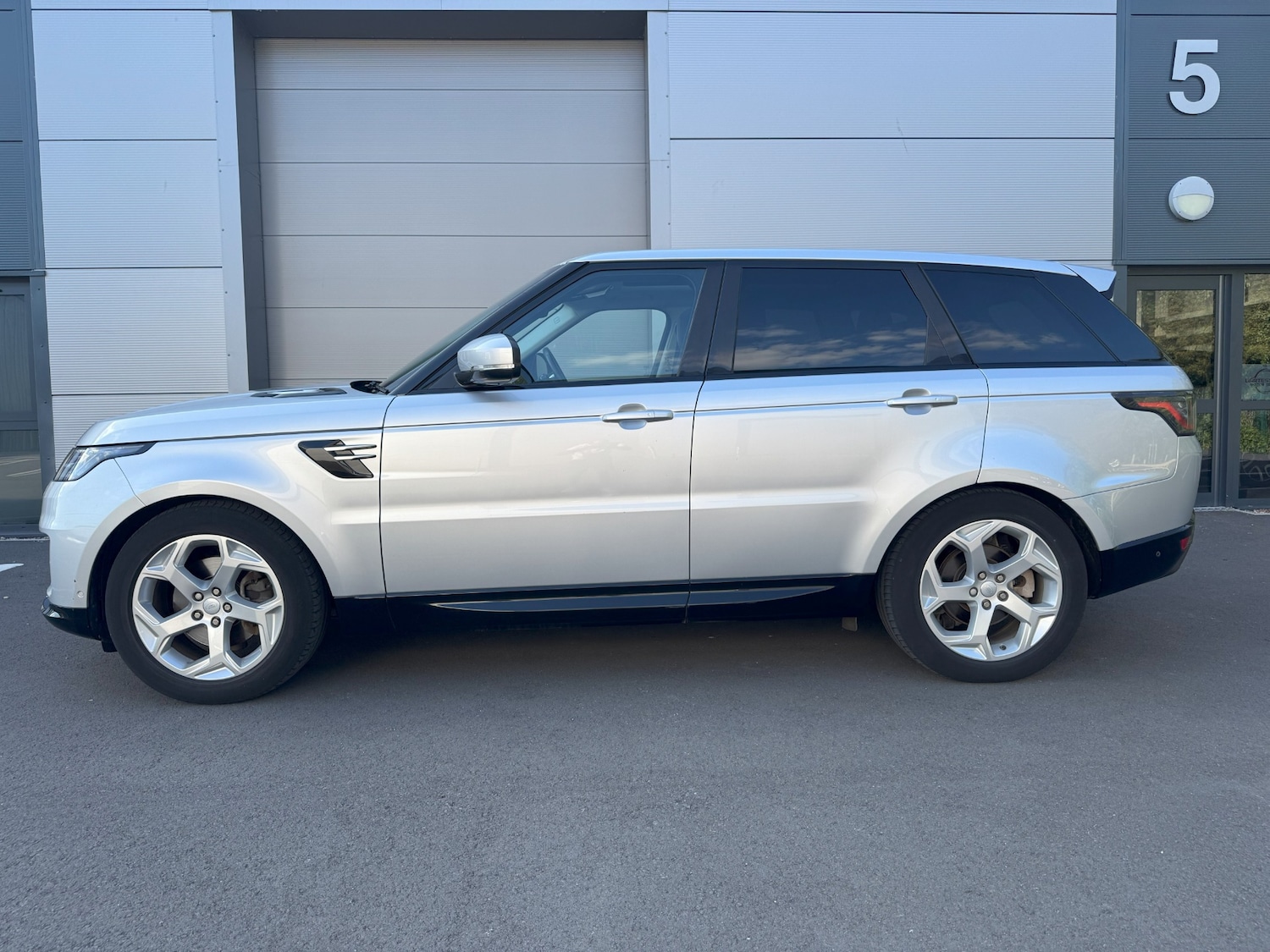 Vehicle 5