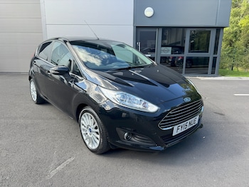 Used Ford Fiesta 2015 for sale - 76070589: Photo