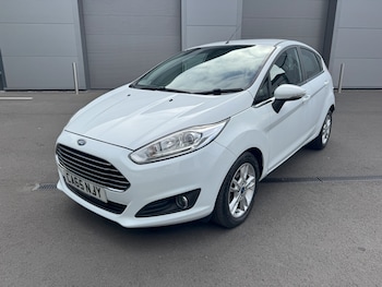 Used Ford Fiesta 2015 for sale - 76058320: Photo