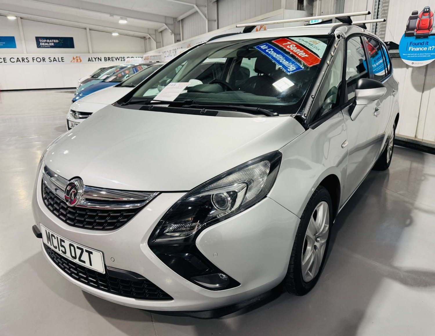 Used Vauxhall Zafira 2015 for sale - 77558191: Photo 1