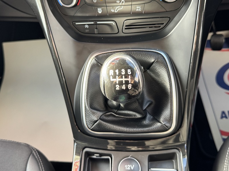 Used Ford Kuga 2018 for sale - 76437099: Photo 55