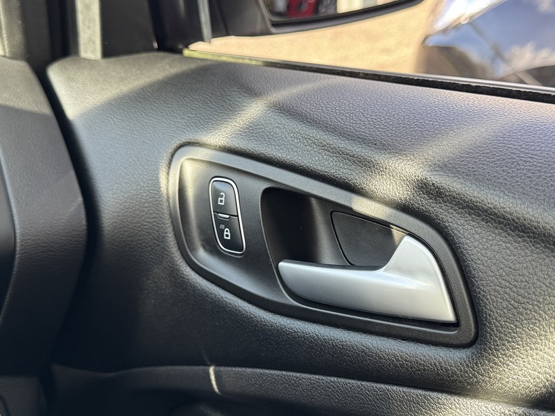 Used Ford Kuga 2018 for sale - 76437099: Photo 64