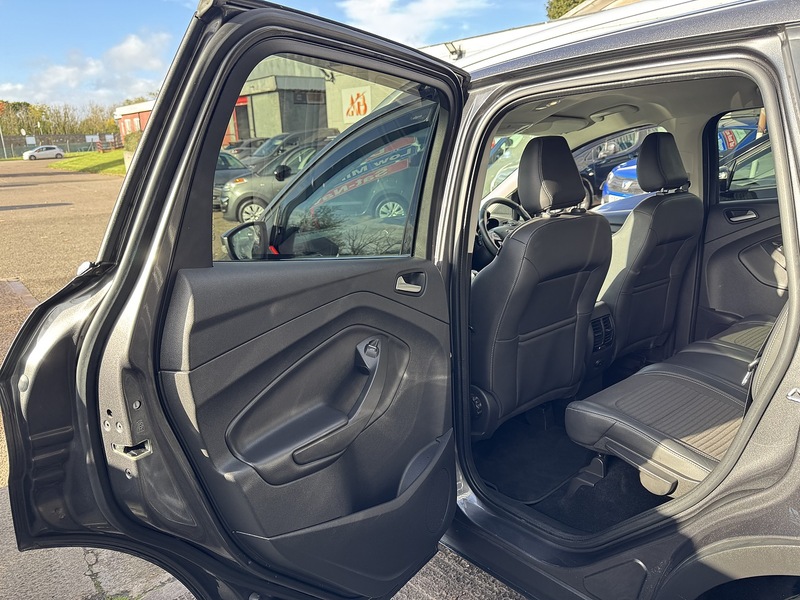 Used Ford Kuga 2018 for sale - 76437099: Photo 71