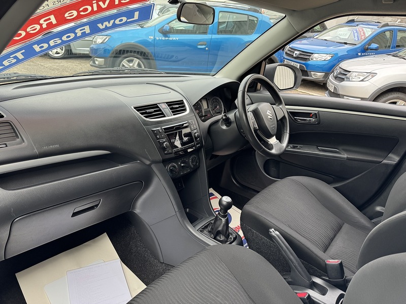 Used Suzuki Swift 2013 for sale - 76126053: Photo 27