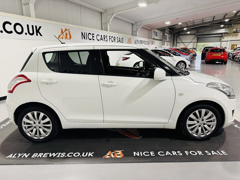 Used Suzuki Swift 2013 for sale - 76126053: Photo 3