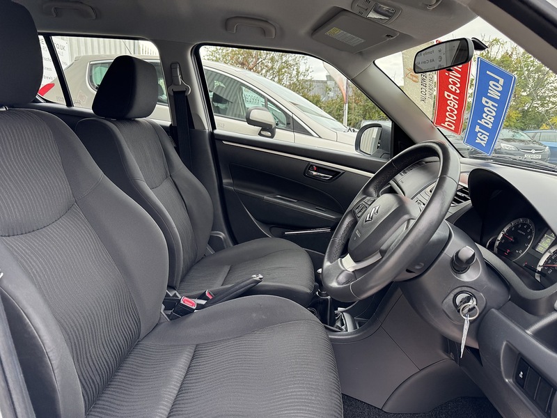 Used Suzuki Swift 2013 for sale - 76126053: Photo 33