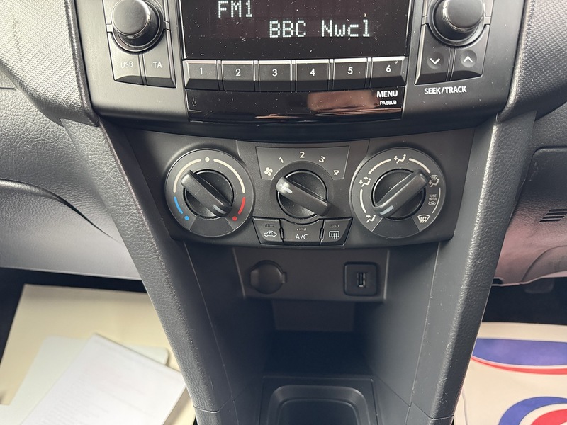 Used Suzuki Swift 2013 for sale - 76126053: Photo 43