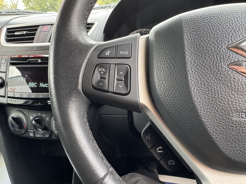 Used Suzuki Swift 2013 for sale - 76126053: Photo 46