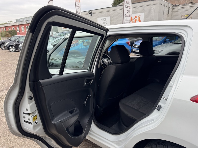 Used Suzuki Swift 2013 for sale - 76126053: Photo 52