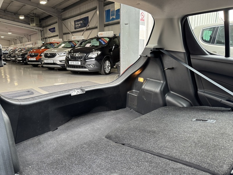 Used Suzuki Swift 2013 for sale - 76126053: Photo 56