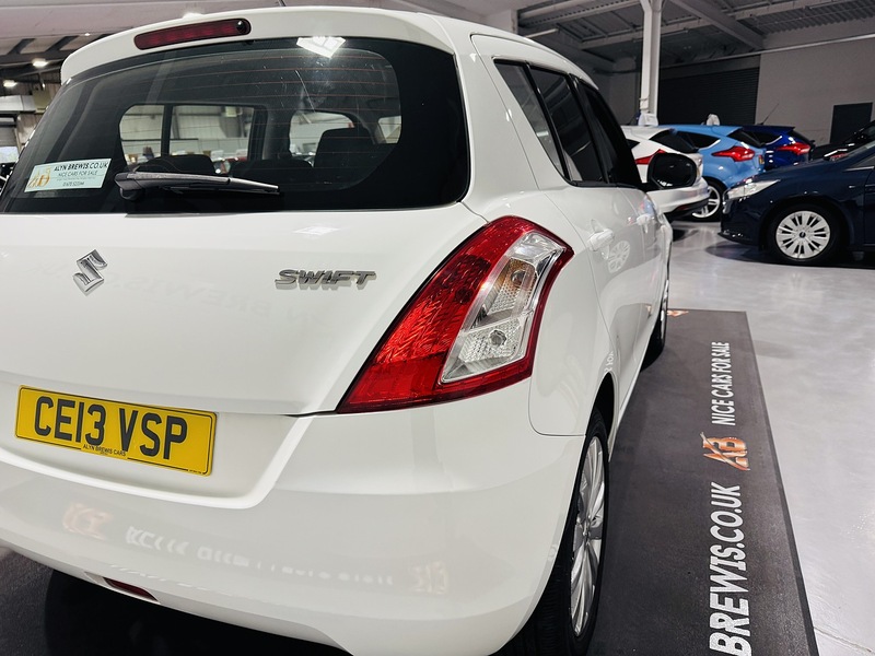 Used Suzuki Swift 2013 for sale - 76126053: Photo 9