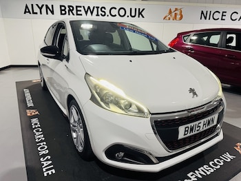 Used Peugeot 208 2015 for sale - 75616607: Photo