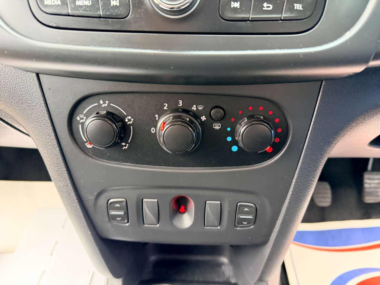 Used Dacia Sandero 2016 for sale - 77487307: Photo 38