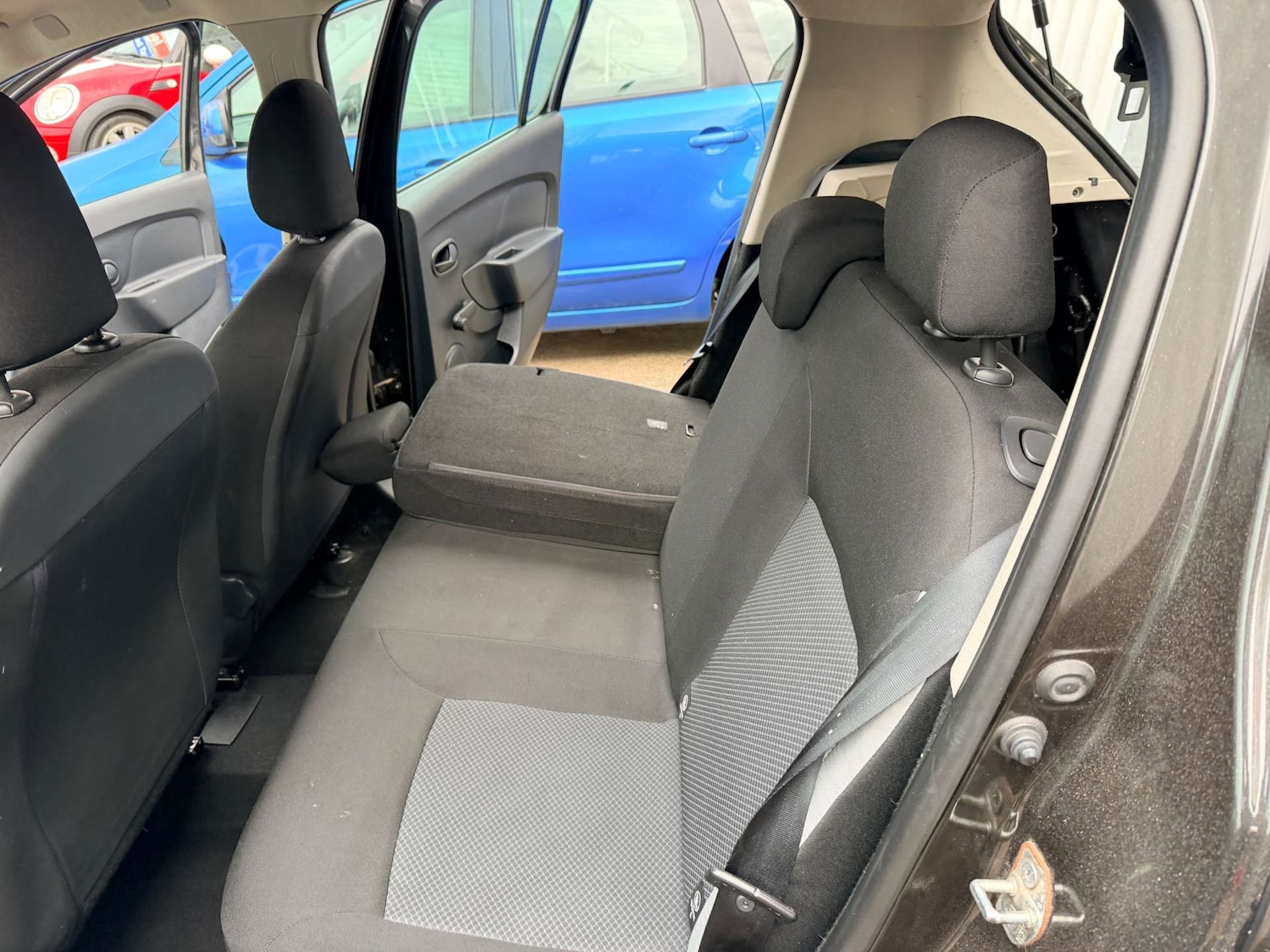 Used Dacia Sandero 2016 for sale - 77487307: Photo 55