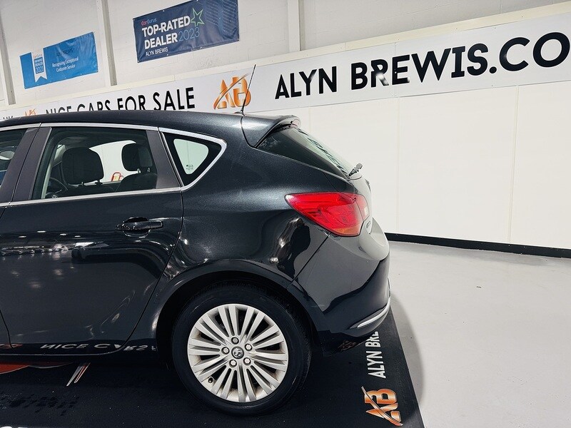 Used Vauxhall Astra 2014 for sale - 76542872: Photo 12