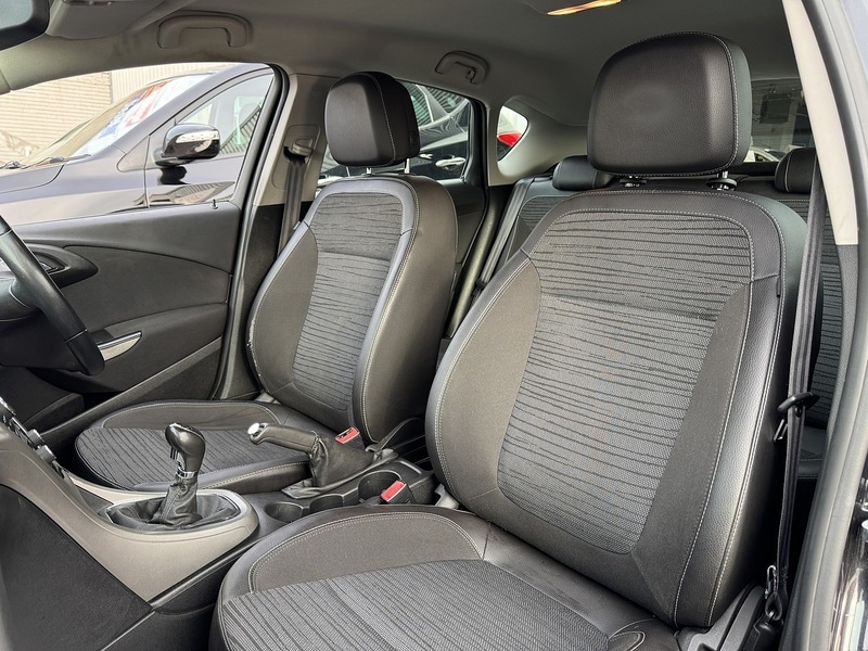 Used Vauxhall Astra 2014 for sale - 76542872: Photo 25