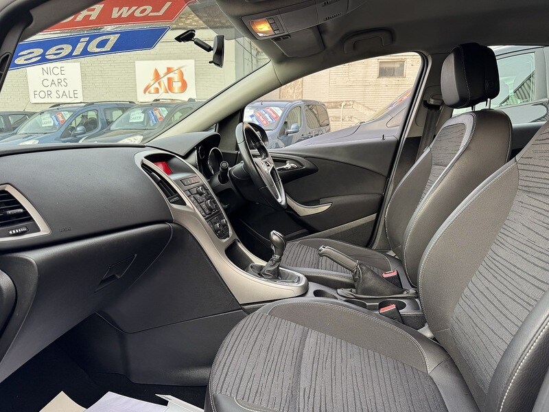 Used Vauxhall Astra 2014 for sale - 76542872: Photo 26