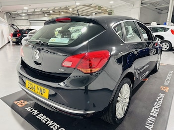 Used Vauxhall Astra 2014 for sale - 76542872: Photo