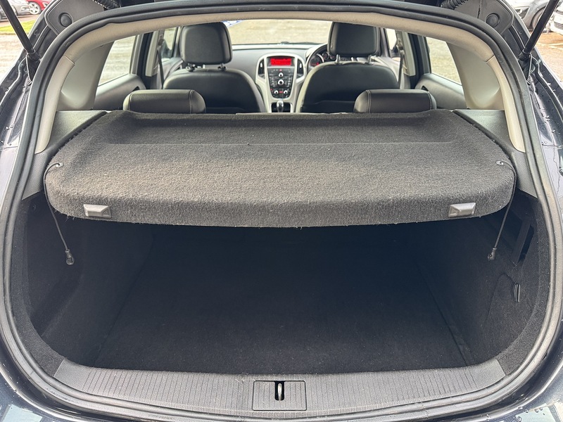 Used Vauxhall Astra 2014 for sale - 76542872: Photo 55