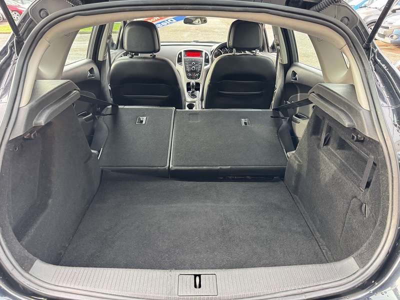 Used Vauxhall Astra 2014 for sale - 76542872: Photo 57